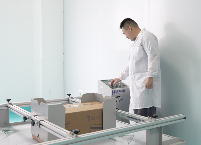 LED体育照明灯具模拟运输实验室全解析