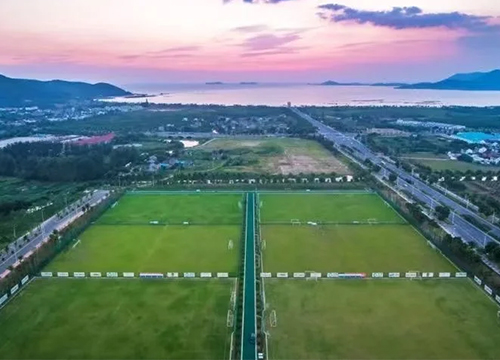 苏州太湖足球运动中心.jpg